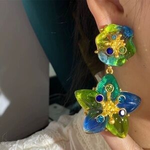 - 18K GP  Vintage sea-fish Vintage Ear Clip Earrings